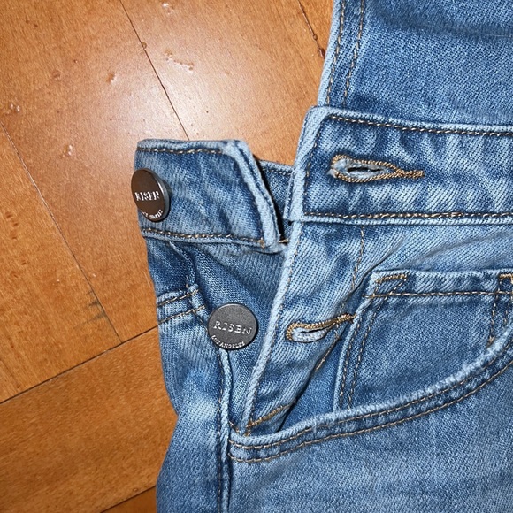 Short-alls by Risen - Picture 4 of 4